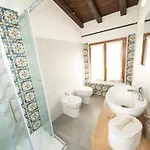 Borgo Degli Artisti Boutique 아파트호텔